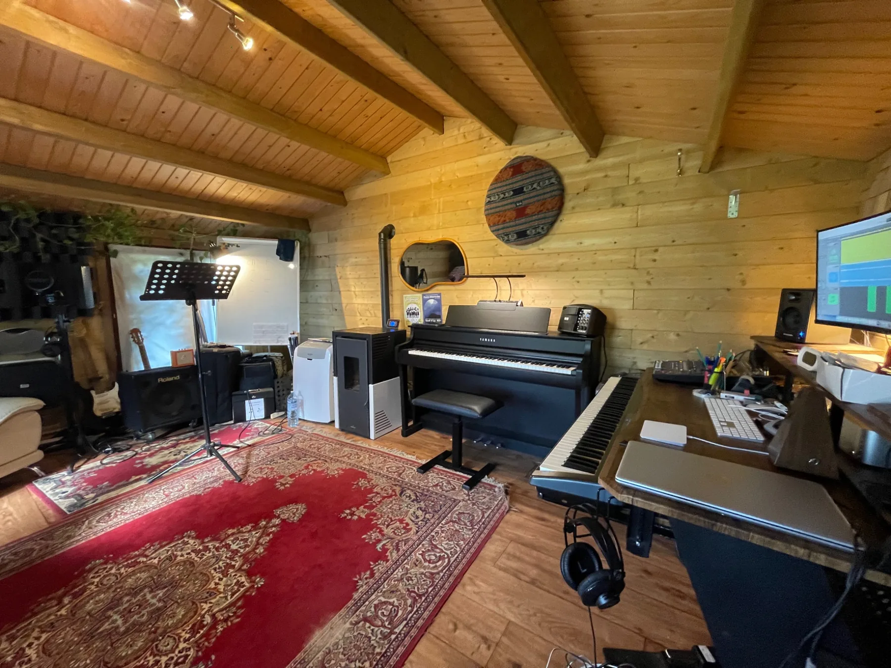 Le studio de musique de Yeshoua Production